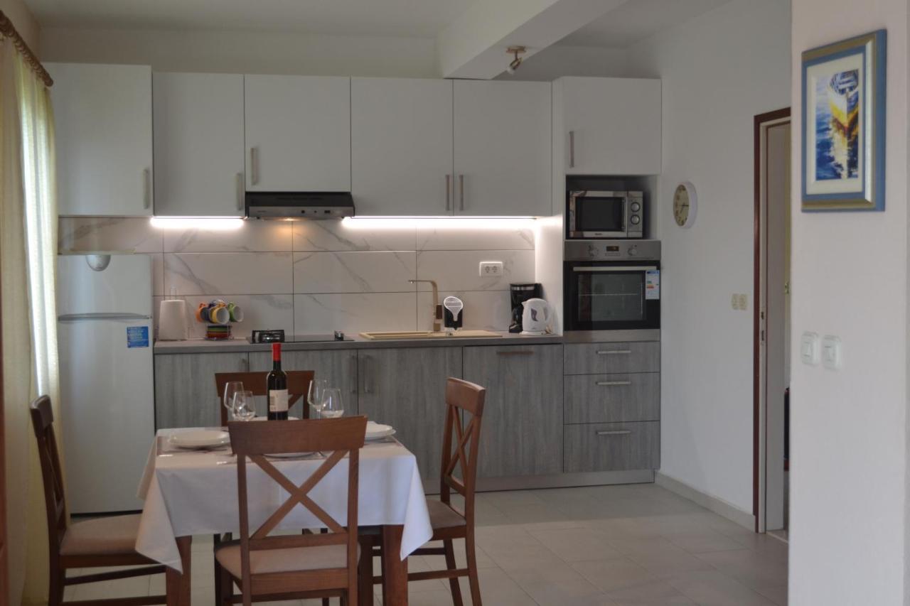 Apartment Jelena 몰루나트 외부 사진